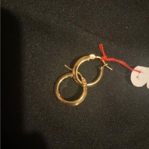 Real 18 k saudi gold small loop earings